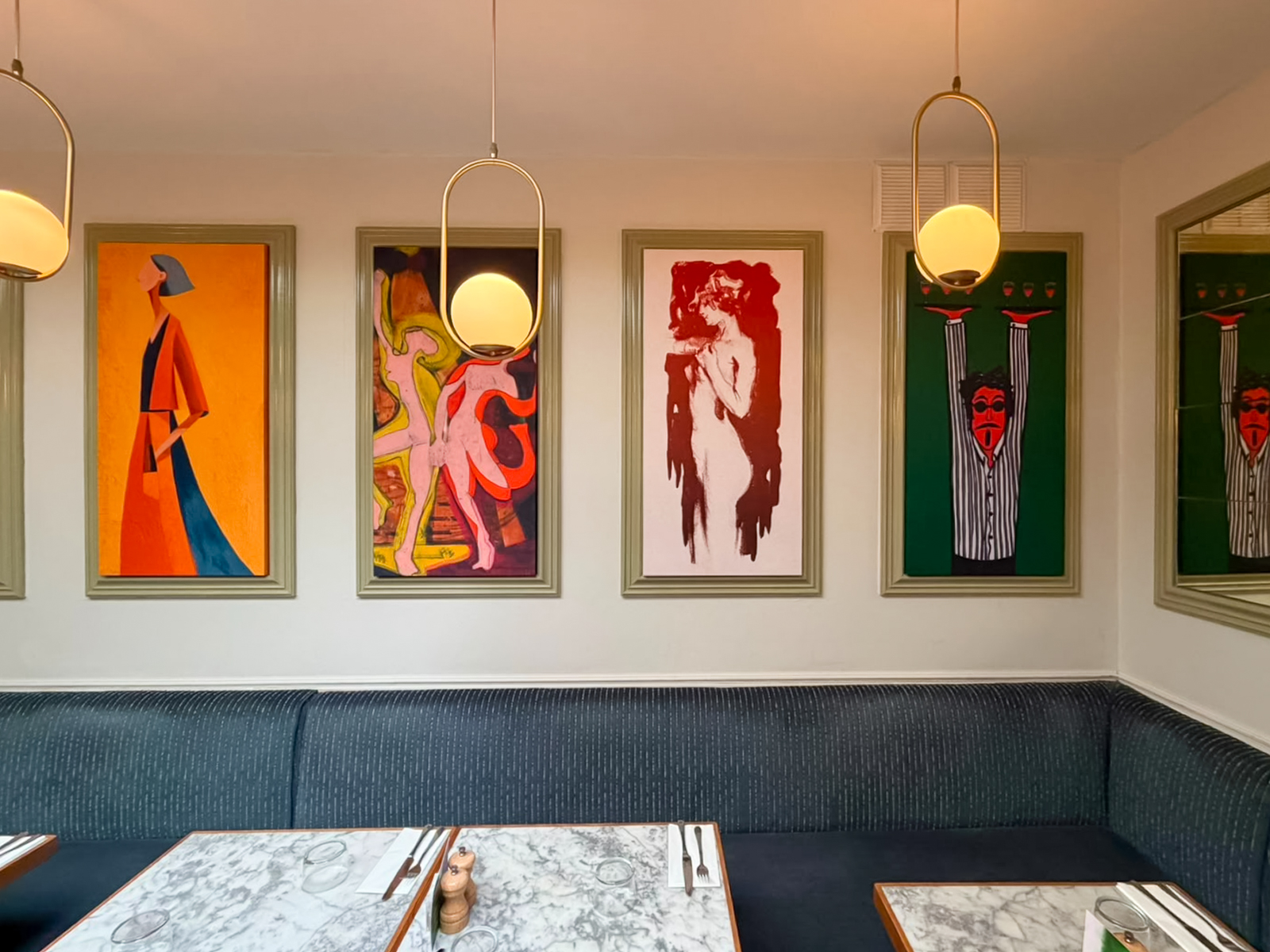 27796 Restaurant Silent Space Print (3)